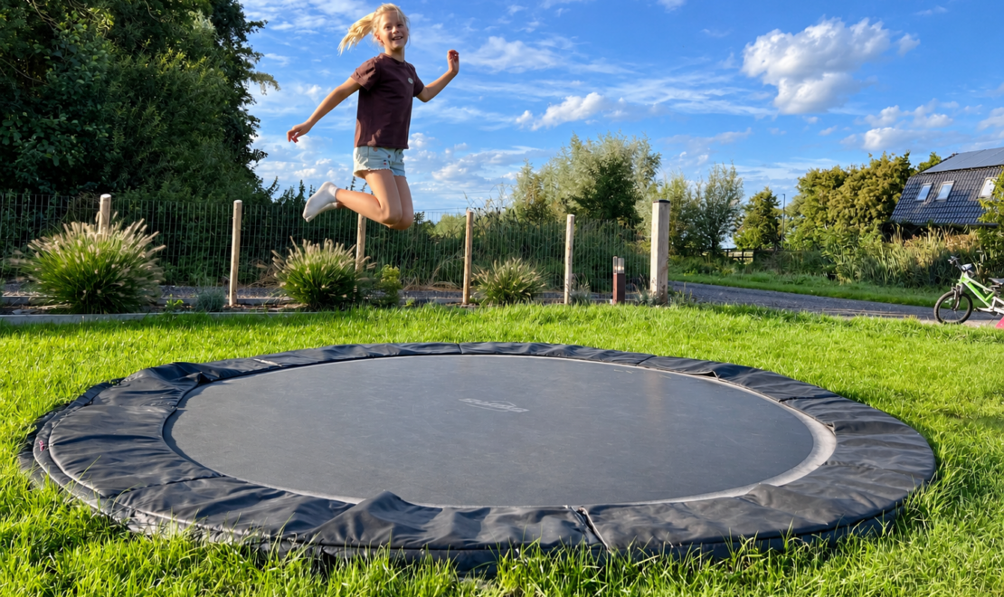 Trampoline
